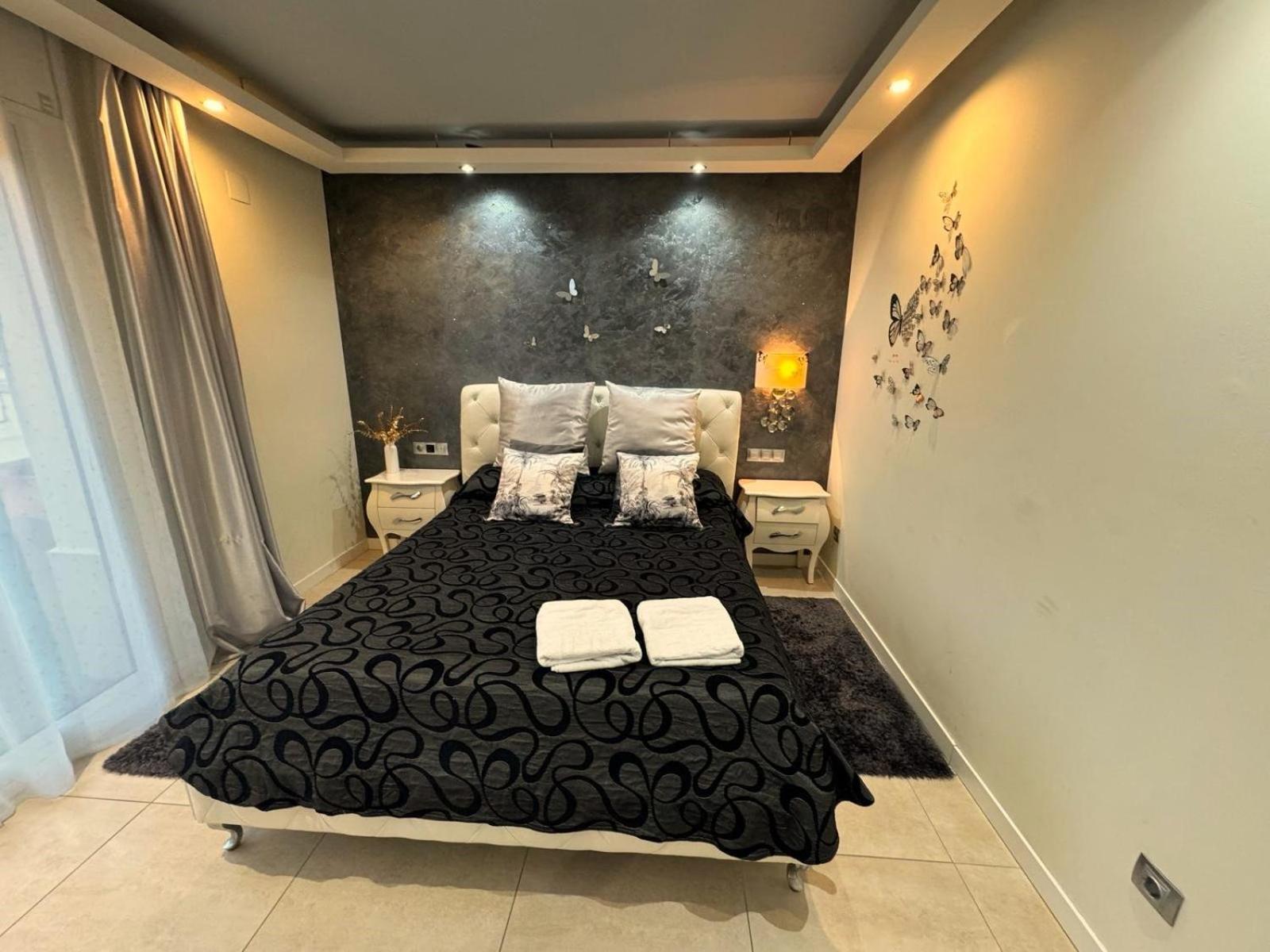 Bed And Breakfast En Σαλού Εξωτερικό φωτογραφία